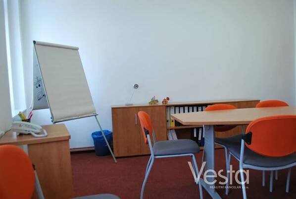 Pronájem sdílené kanceláře „full servis“