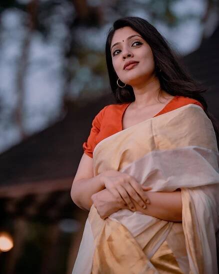Veena Nandakumar Hot and Bold 50+ Photos Will Blow Your Mind Away 45