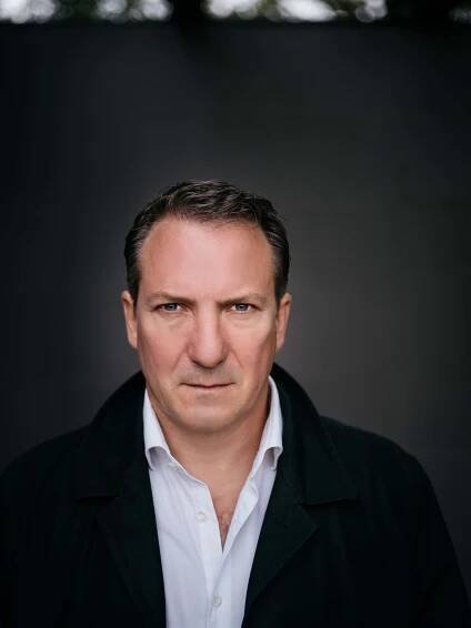 Robert Palfrader "Allein" in Salzburg - Book Event Tickets in the Gastein Valley