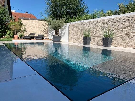 Plastový přelivový bazén STANDARD 8x3x1,2 m - Crystalpool e-shop