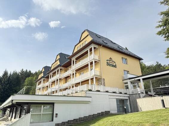 Grand Hotel Strand **** Lázně Vyšné Ružbachy | Domalenka
