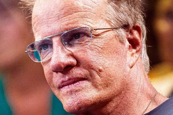 16-extraordinary-facts-about-christopher-lambert