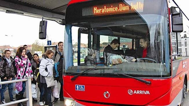 Lidé, kteří dojíždějí do Prahy, po Velikonocích výrazně ušetří