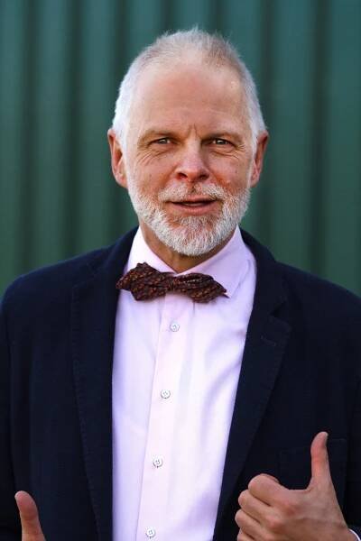 Oliver Obst Portrait