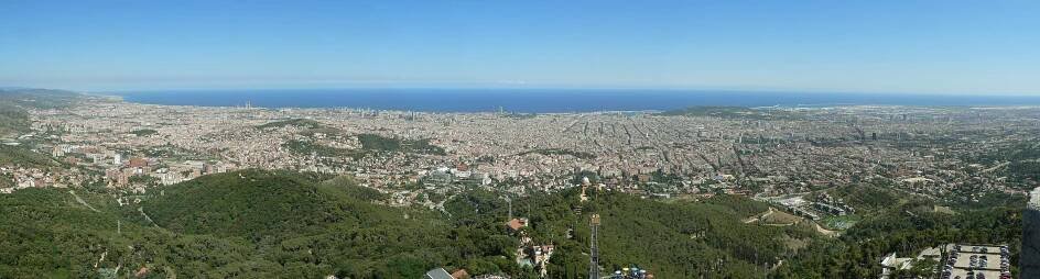 Soubor:Barcelona. View from Tibidabo.jpg – Wikipedie