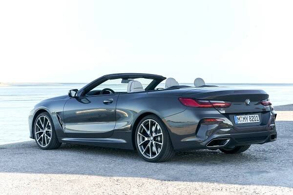 BMW oznamuje ceny pro Španělsko nových řad 7, 8 a X7