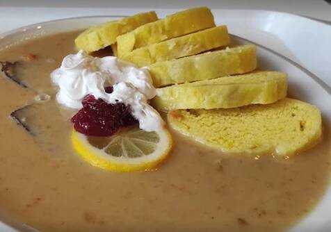 Jídelníček a polední menu pro dnešní den - Bistro Mydlářka