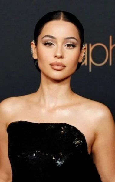 Pin by Oranos Wahab on oran | Glamour makeup, Pretty makeup, Makeup looks