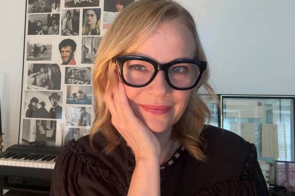 Why Actress Samantha Mathis Is Now Also a Real Estate Agent: 'You Can Age and Still Be Valued' (Exclusive)
