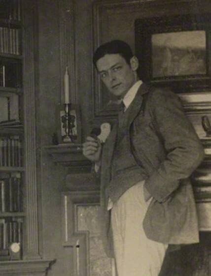 File:Thomas Stearns Eliot 1920 snapshot by Lady Ottoline Morrell.jpg - Wikimedia Commons