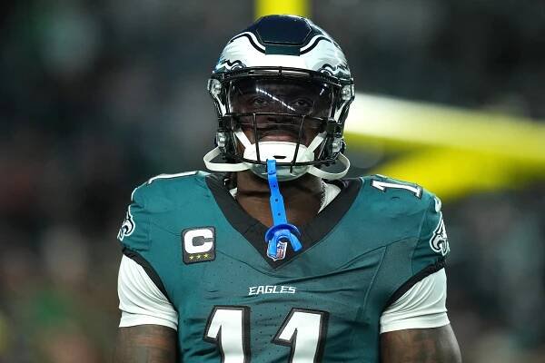 A.J. Brown #11 of the Philadelphia Eagles.