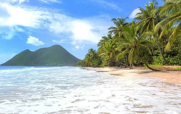 Martinique Yacht Charter - Caribbean_Windward_Martinique