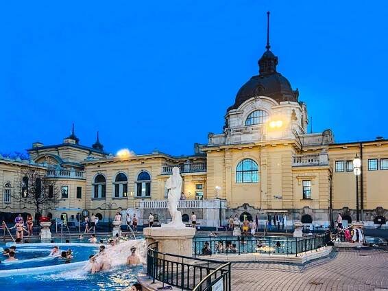 Gellert or Széchenyi Thermal Baths which is better. Széchenyi Thermal Baths  exterior thermal spa at night 