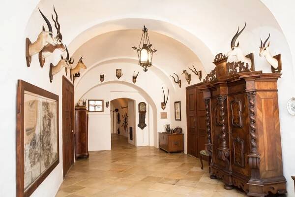 BURG RASTENBERG - Niederösterreich GESTALTE(N)