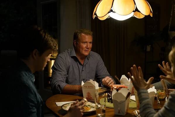 Z onoho světa - Into the Light - Z filmu - Burkely Duffield, Michael McGrady