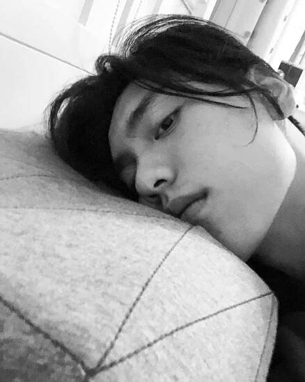 Wang Ziyi (Idol Producer) - Age, Height, Wife, Net Worth, Bio - Kpop Wiki