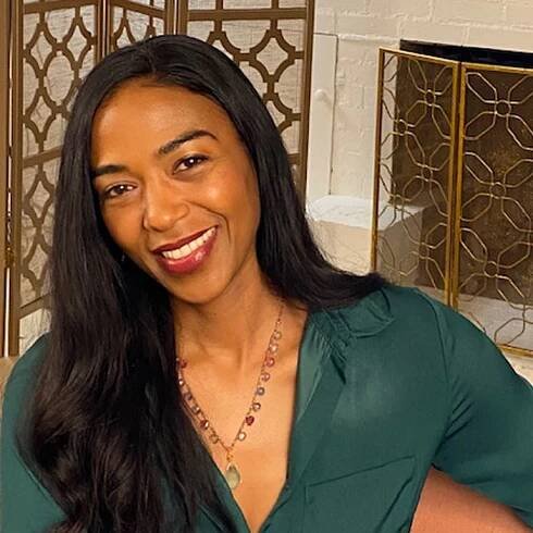 Podcast Episode 17 - Ananda Lewis: Breast Cancer Discussion and Early Detection