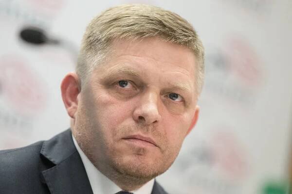 NAŽIVO: Tlačová konferencia Roberta Fica o iniciatíve Za slušné Slovensko i o dôchodkovom veku