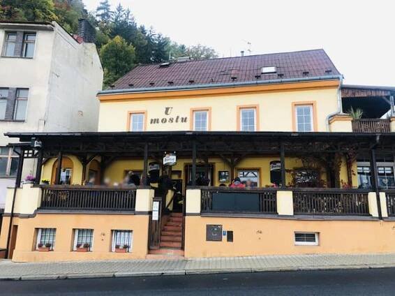 Restaurace U mostu foto 6