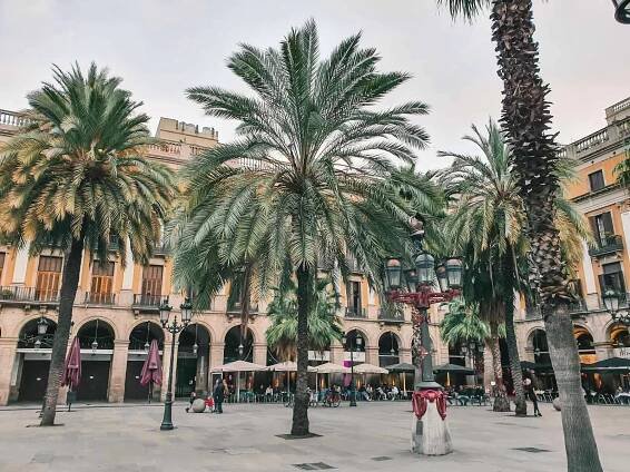 Svět podle Di: BARCELONA | Tipy na cestu a co navštívit za 1 den