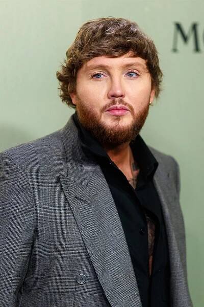 James Arthur se dočkal dcery, pro níž napsal minulý rok baladu