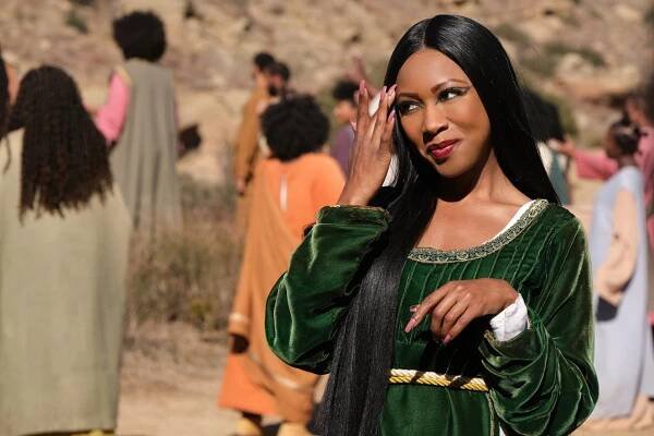 Black Lady Sketch Show - Anybody Have Something I Can Flog Myself With? - Z filmu
