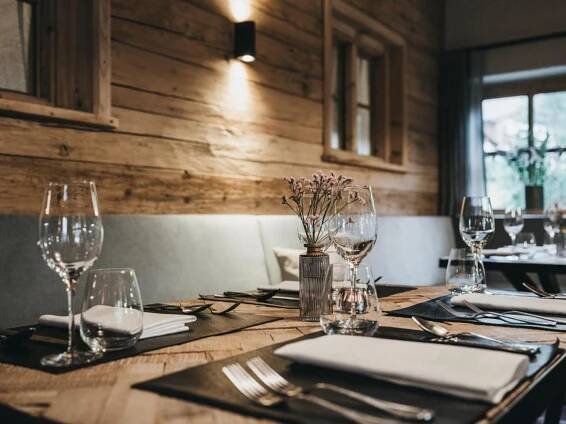 Restaurace