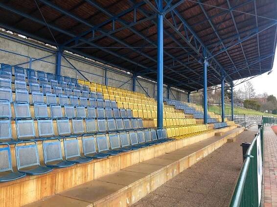 FOTO: Tady má domov Arsenal! Stadion slouží fotbalistům a atletům od roku 1959