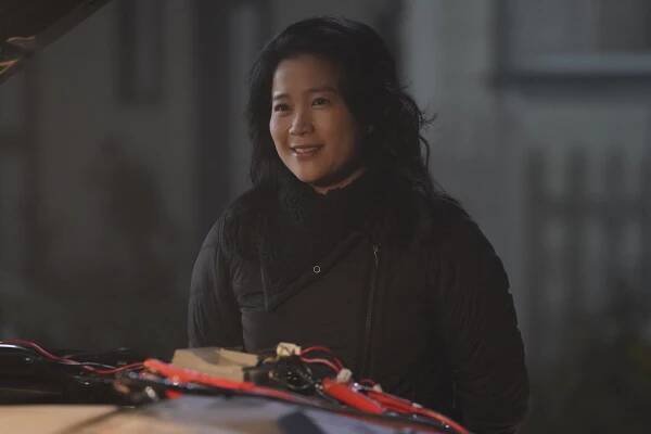 Tým Škorpion - Lighthouse of the Rising Sun - Z filmu - Jadyn Wong