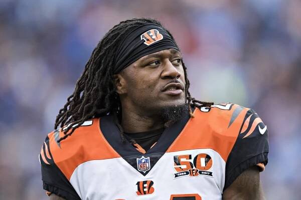 Adam ‘Pacman’ Jones arrested, charged with assaulting officer, public intoxication