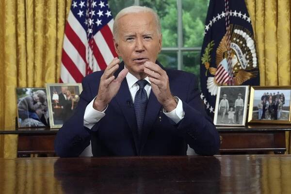 Biden v projevu po atentátu na Trumpa vyzval ke zklidnění.
