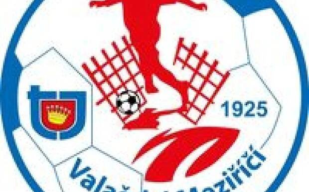Stadion ve Valašském Meziříčí s novým osvětlením a opravenými šatnami