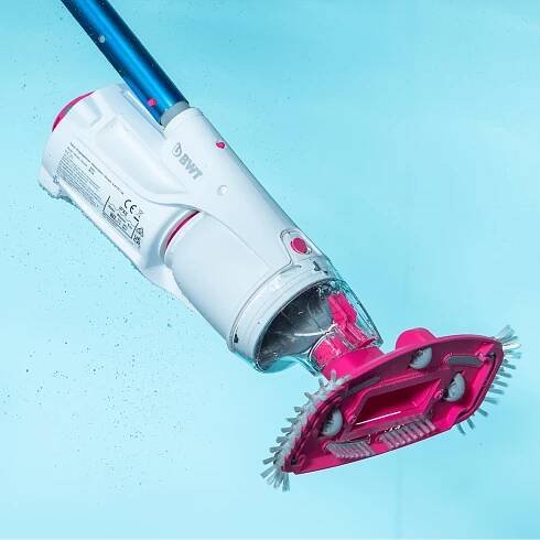 BWT BC30 Pool Vacuum Cleaner - 1 ks