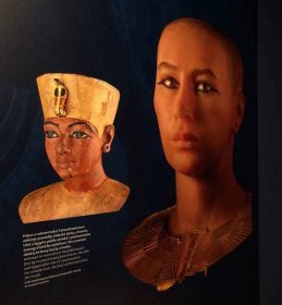 Slavný archeolog Carter kradl z Tutanchamonovy hrobky, naznačuje dopis kolegy