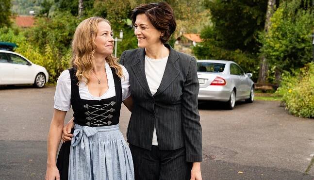 Daheim in den Bergen - Alte Pfade – Neue Wege - Z filmu - Theresa Scholze, Martina Gedeck