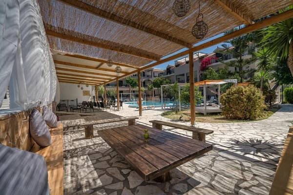 Hotel Arion Vasilikí