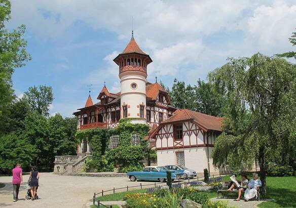 Kurparkschlösschen_Herrsching