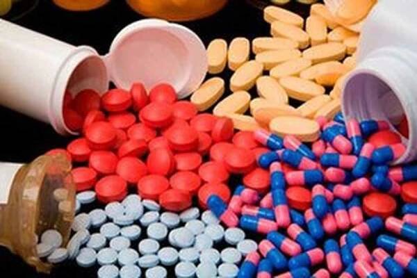 Cystitis tablety obsahující léky a pilulky / Cystitis