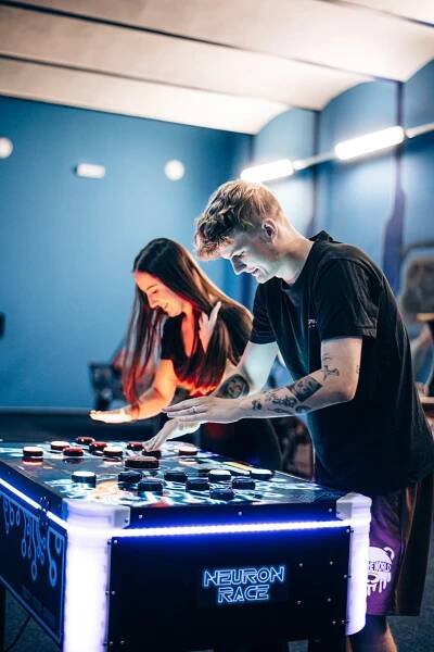 Mercuria Laser game Praha Holešovice - Nový svět pro 25-36 hráčů