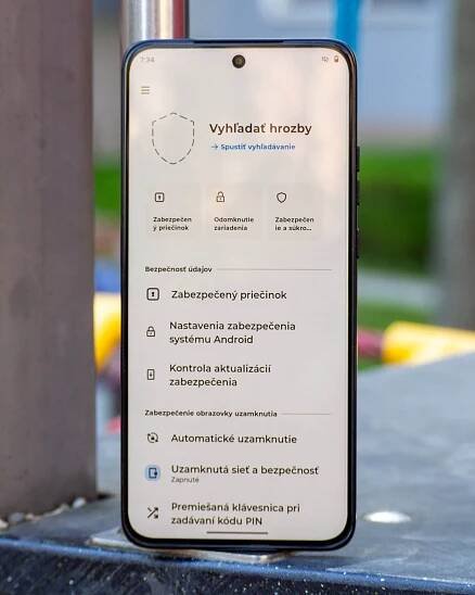 Ako sa podarilo skĺbiť Motorolu a Lenovo do jedného smartfónu? - TECHBOX.sk