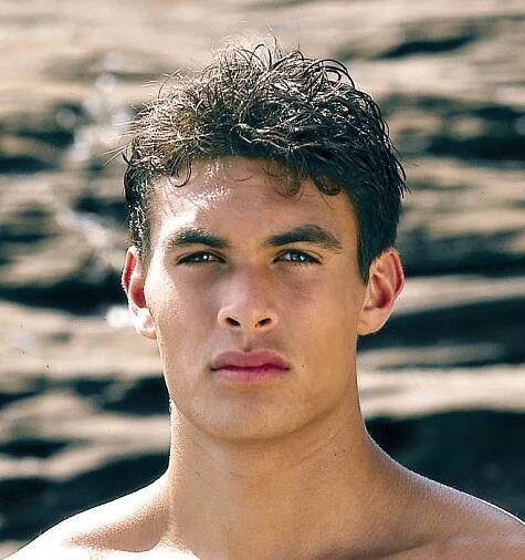 Young Jason Momoa Is So Hot I Wanna Die