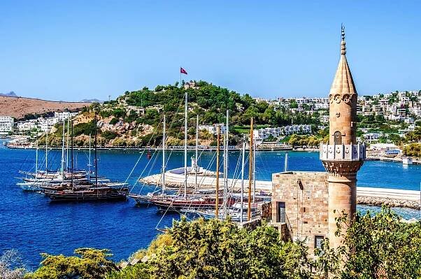 Lodě v zálivu Bodrum. Mugla. Turecko — Stock obrázek