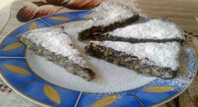 Recept na jedinečný jablečný koláč s mákem připravený za 30 minut!