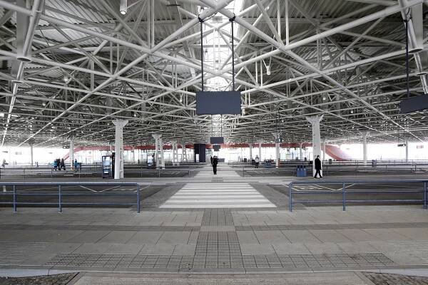 Pryč ze Zvonařky: linka z nástupiště jako z Harryho Pottera nádraží vynechá