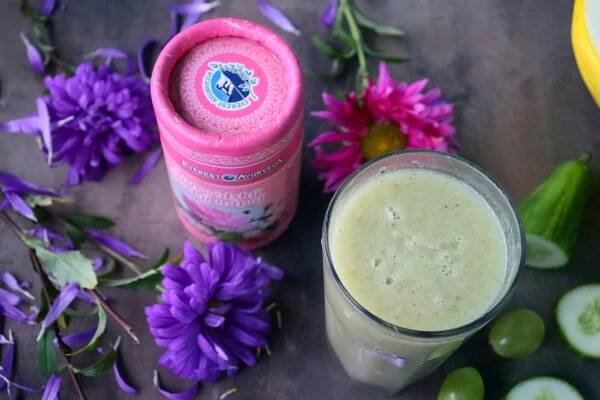 Smoothie z hroznů, okurky, žlutého melounu a amalaki | Žijeme homemade