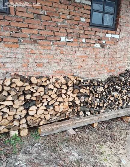 třešňové dřevo na uzení