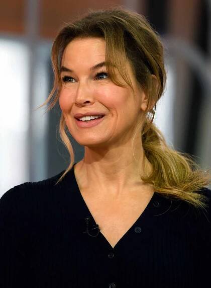 Renée Zellweger Says Undergoing Major Physical Transformations for Roles 'Feels Like a Safe Space'