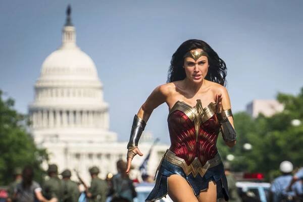 Gal Gadot jako Wonder Woman
