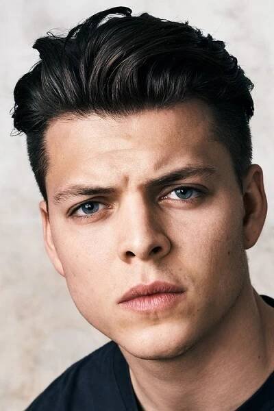 Alex Høgh Andersen herec