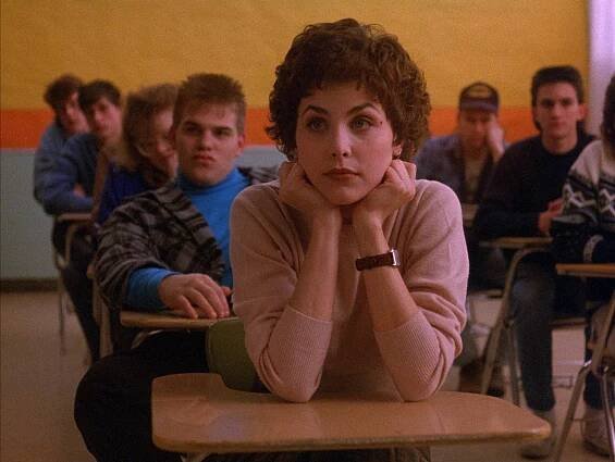 Sherilyn Fenn in Městečko Twin Peaks (1990)